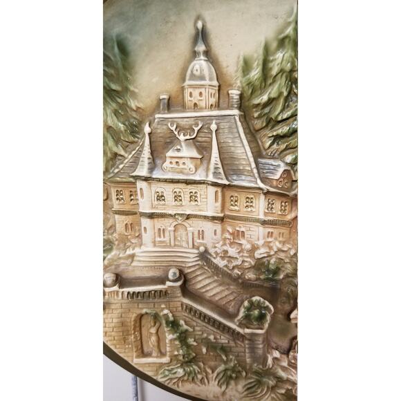 Vintage Chalkware Wall Plaque, 3D Plate Plaster Large Round, Victorian Style - Picture 4 of 6